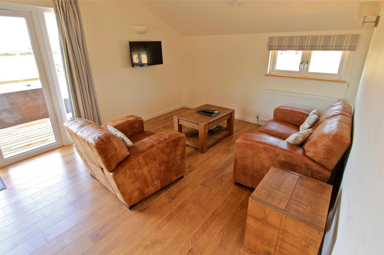 Fields End Lodges Doddington  Dış mekan fotoğraf