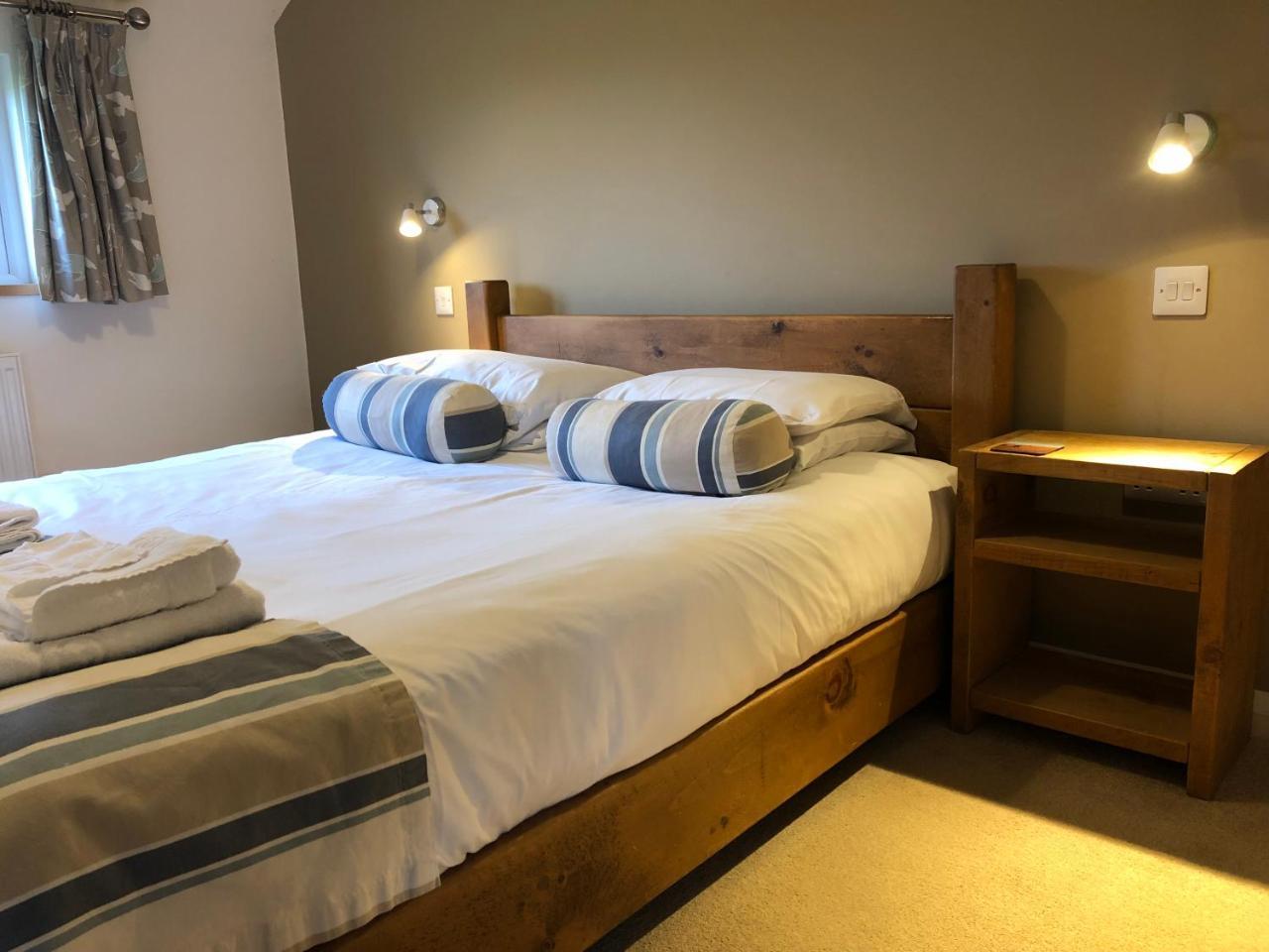 Fields End Lodges Doddington  Dış mekan fotoğraf